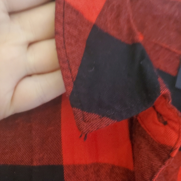 Button down top🍒 - Picture 9 of 11